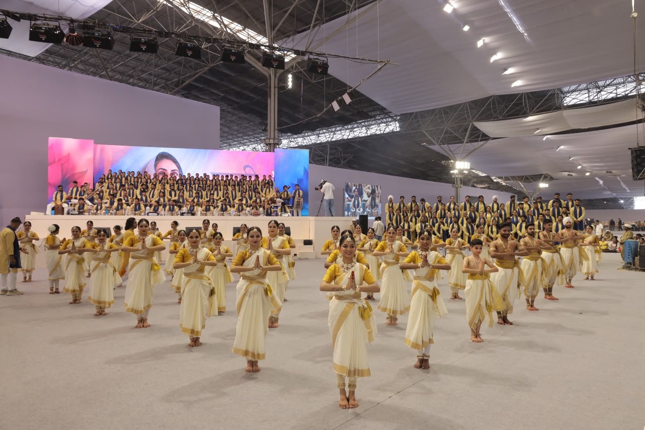 आध्यात्मिक उल्लास के बीच 79वें निरंकारी संत समागम का भव्य आगाज,